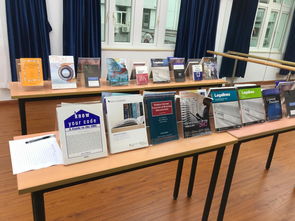 法學(xué)院舉辦外文原版圖書展